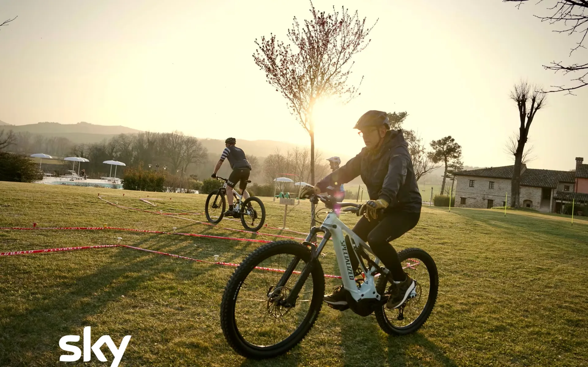E-bike tour through the hills between Pesaro and Urbino